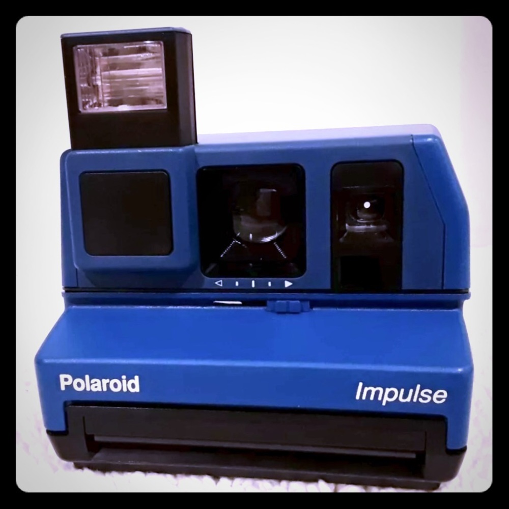 Polaroid Impulse 600 Blue Camera, Tested & Works!